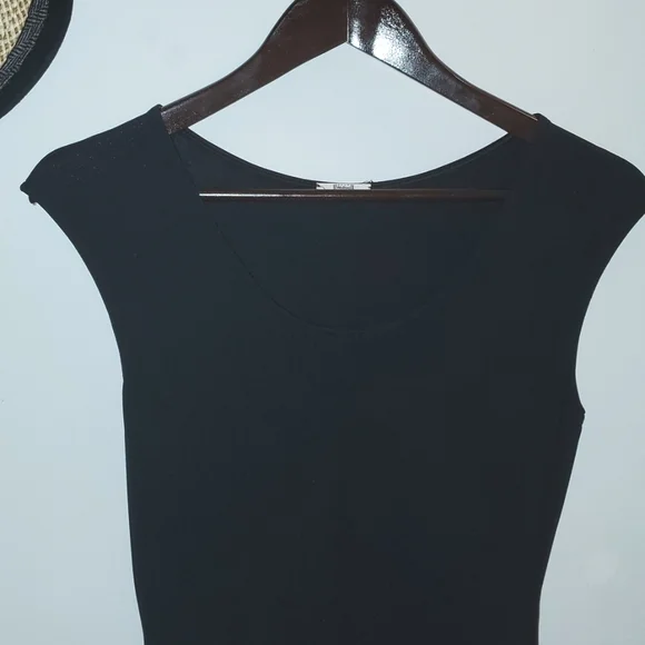 NWOT Wolford Sleeveless Dress Asymmetric Ruffle Hem, Black - Picture 4 of 7